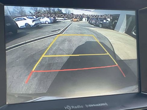 Used 2017 Kia Sorento EX image 19