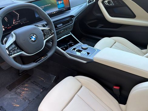 Used 2026 BMW 230i Coupe w/ Convenience Package RWD image 11