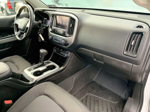 Certified 2019 Chevrolet Colorado LT w/ LT Convenience Package image 25