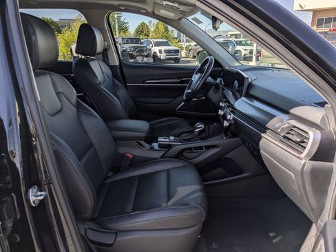 Certified 2024 Kia Telluride S w/ S Sunroof Package AWD/4WD image 29