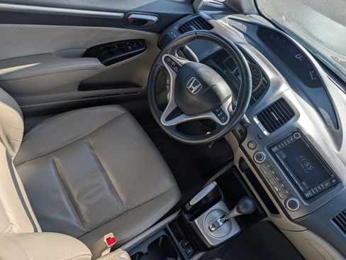 Used 2010 Honda Civic EX-L image 9