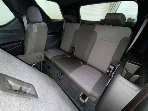 Used 2023 Chevrolet Traverse LT w/ LPO, Floor Liner Package AWD/4WD image 34