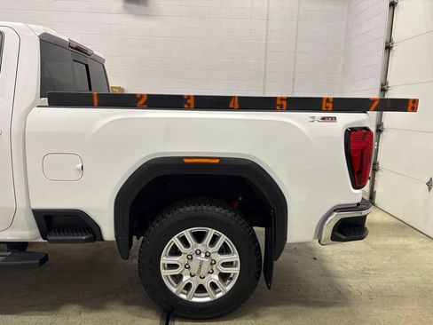 Used 2024 GMC Sierra 3500 SLE w/ SLE Value Package AWD/4WD image 13