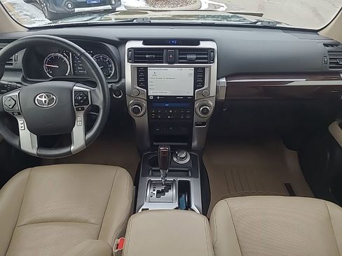 Used 2022 Toyota 4Runner Limited image 11