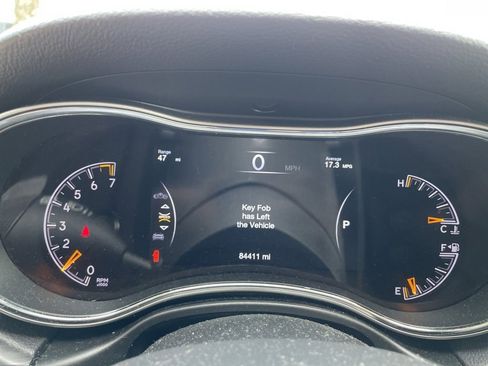 Used 2019 Jeep Grand Cherokee Limited w/ Luxury Group II image 14