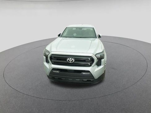 New 2026 Toyota Tacoma SR5 image 15