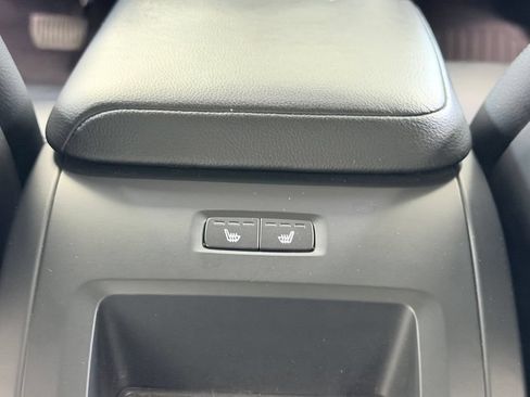 Used 2021 Volvo S60 T6 Momentum w/ Premium Package AWD/4WD image 24