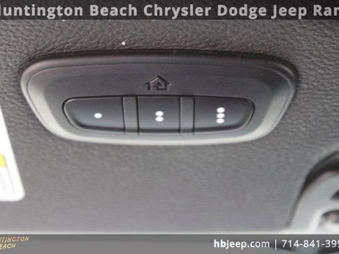 Used 2021 Jeep Wrangler Unlimited Rubicon image 35