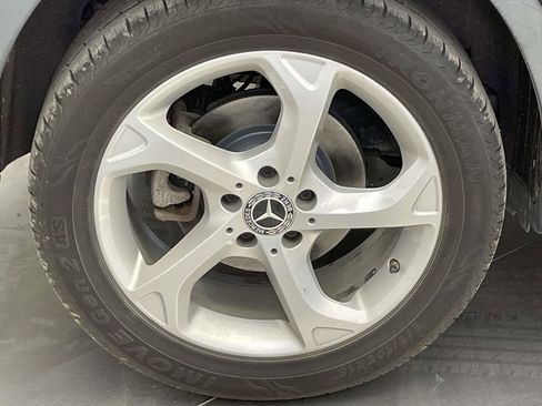 Used 2019 Mercedes-Benz GLA 250 4MATIC image 13