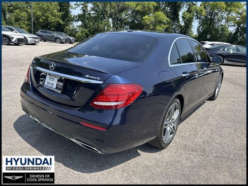 Used 2019 Mercedes-Benz E 300 image 7