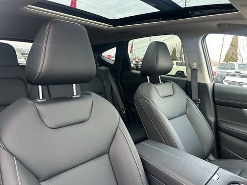 New 2026 Nissan Murano SL image 21