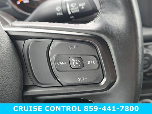 Used 2022 Jeep Wrangler Willys image 5