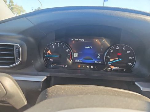 Used 2023 Ford Explorer XLT w/ Equipment Group 202A RWD image 20