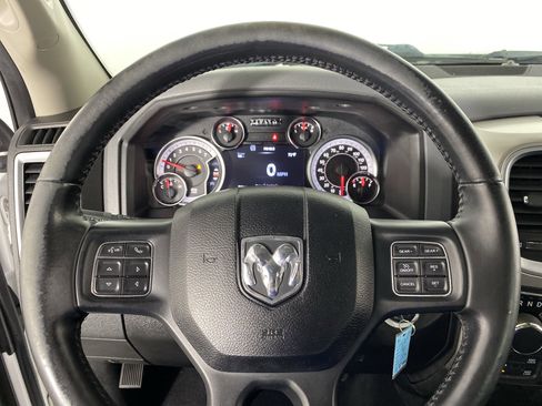 Used 2019 RAM 1500 Big Horn image 19