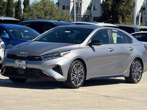 Used 2023 Kia Forte GT w/ GT2 Package image 7