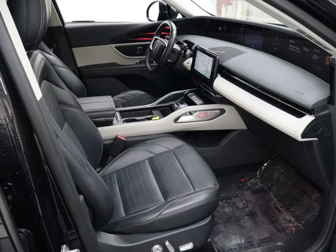 Used 2024 Lincoln Nautilus Reserve w/ Equipment Group 202A image 35