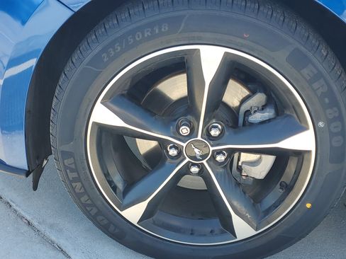 Used 2018 Ford Mustang Coupe w/ Equipment Group 101A image 9