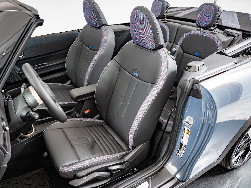 New 2026 MINI Cooper S FWD image 22
