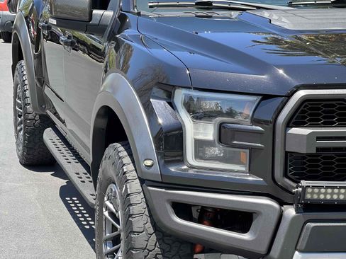 Used 2019 Ford F150 Raptor w/ Equipment Group 802A Luxury AWD/4WD image 47