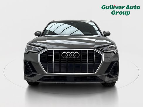 Used 2020 Audi Q3 2.0T Premium Plus w/ Premium Plus Package AWD/4WD image 14