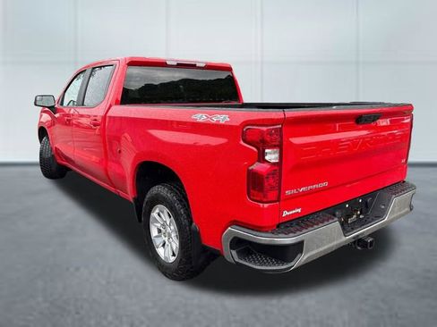 Used 2022 Chevrolet Silverado 1500 LT w/ Protection Package AWD/4WD image 2