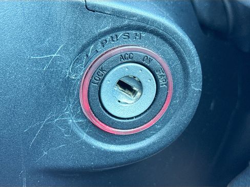 Certified 2025 Subaru Outback image 34