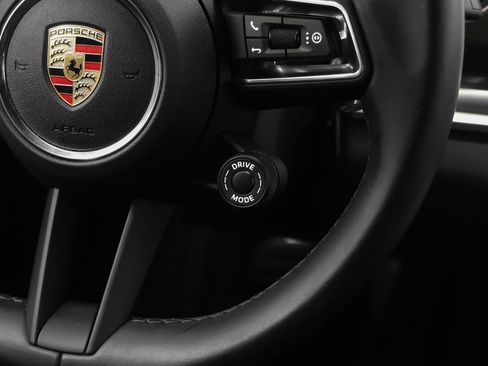 Certified 2023 Porsche Panamera 4 Platinum Edition AWD/4WD image 37