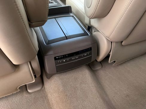 Used 2005 Lexus GX 470 AWD/4WD image 16