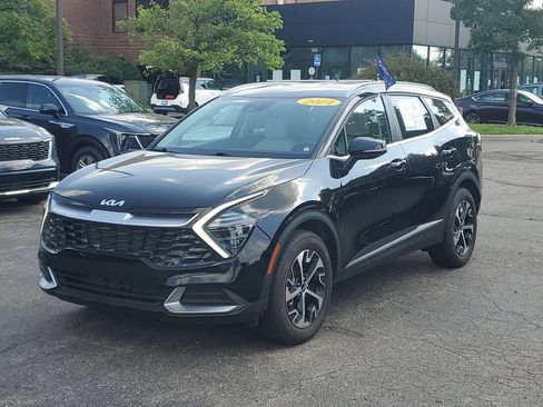 Certified 2024 Kia Sportage EX AWD/4WD image 2