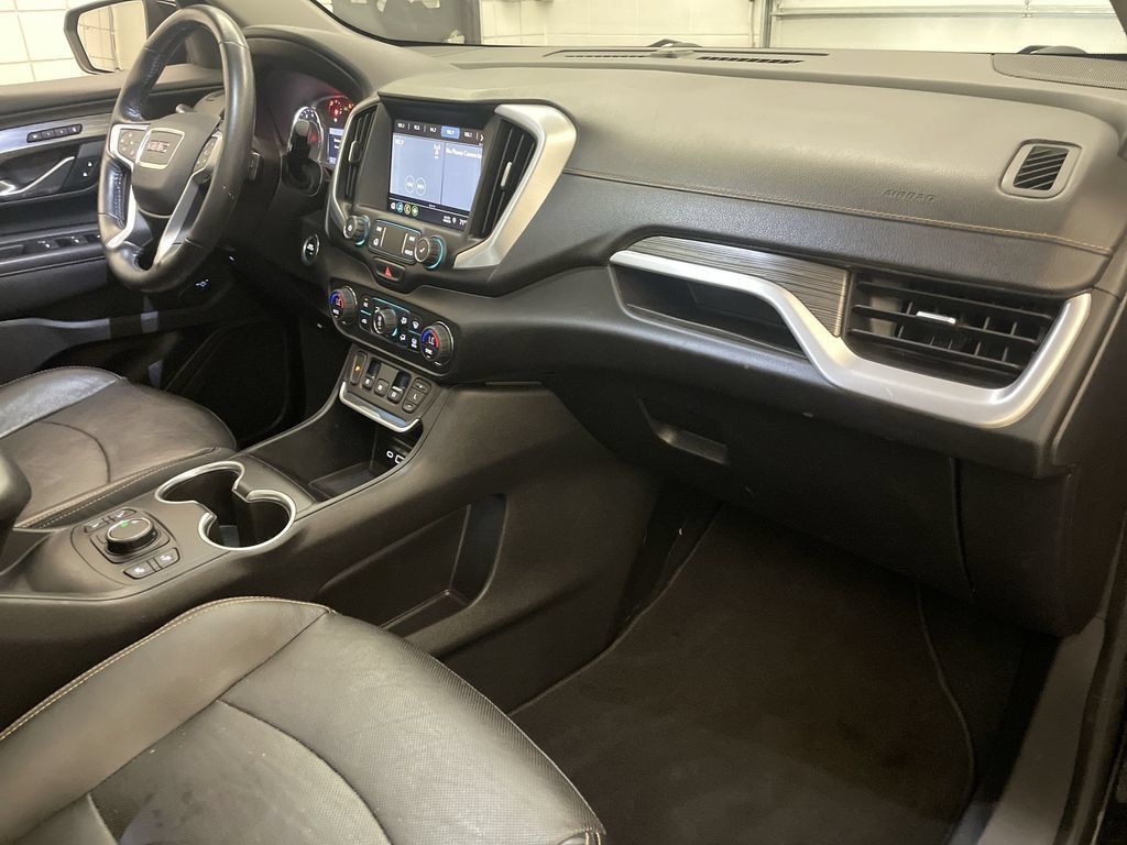 Used 2019 GMC Terrain SLT w/ Preferred Package FWD image 23
