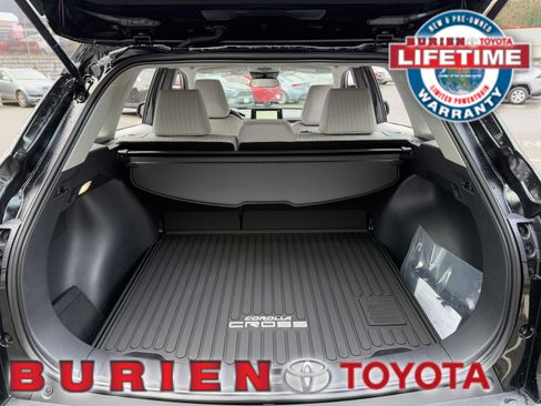 New 2026 Toyota Corolla Cross L image 30