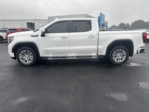 Used 2023 GMC Sierra 1500 Denali image 2