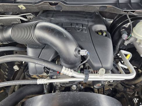 Used 2017 RAM 1500 Laramie w/ Convenience Group image 29