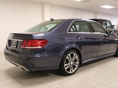 Used 2015 Mercedes-Benz E 350 Sedan image 6