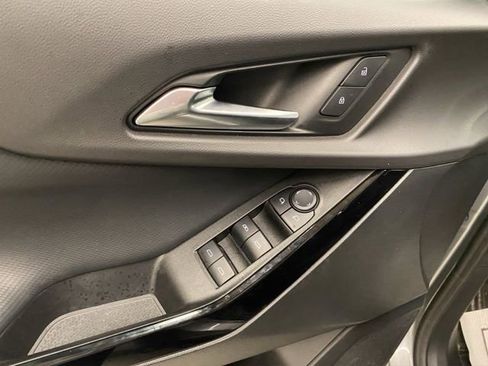 Used 2025 Chevrolet Equinox LT image 25