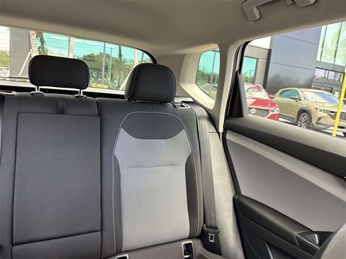 Used 2023 Volkswagen Taos S image 20