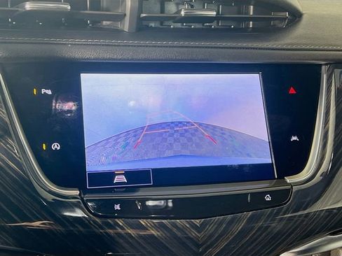 Used 2024 Cadillac XT6 Premium Luxury FWD image 22