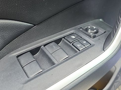 Used 2024 Toyota RAV4 LE image 33