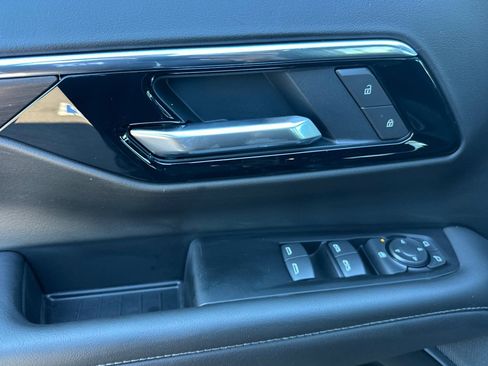 New 2026 Chevrolet Suburban LS w/ LPO, Dark Essentials Package RWD image 11