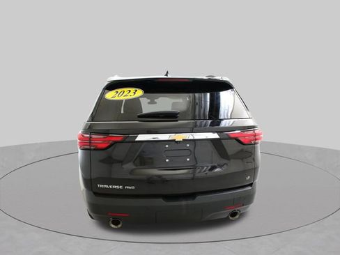 Used 2023 Chevrolet Traverse LT AWD/4WD image 9