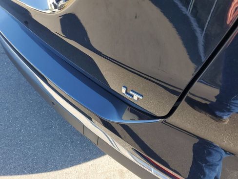 Used 2021 Chevrolet Equinox LT image 8