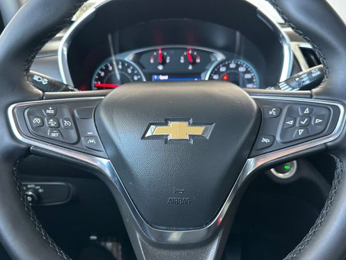 Used 2024 Chevrolet Equinox LT FWD image 30