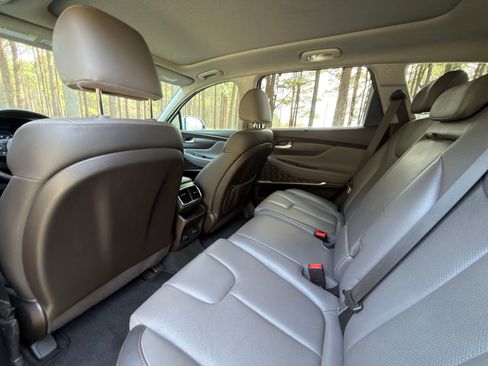 Used 2020 Hyundai Santa Fe SEL image 14