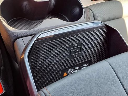 New 2026 GMC Terrain AT4 w/ Technology Package II AWD/4WD image 16