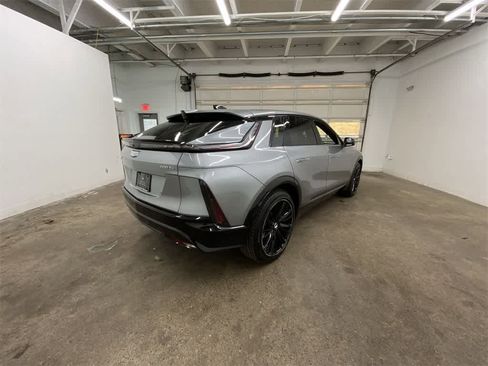 Certified 2025 Cadillac Lyriq Sport image 6