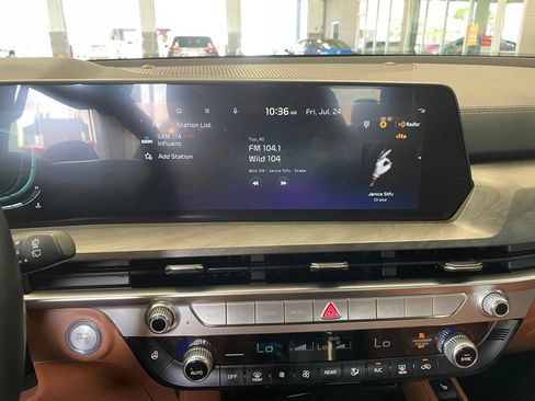 Used 2024 Kia Telluride EX X-Line AWD/4WD image 17