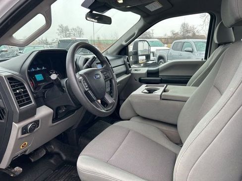 Used 2020 Ford F250 XL w/ Power Equipment Group image 11