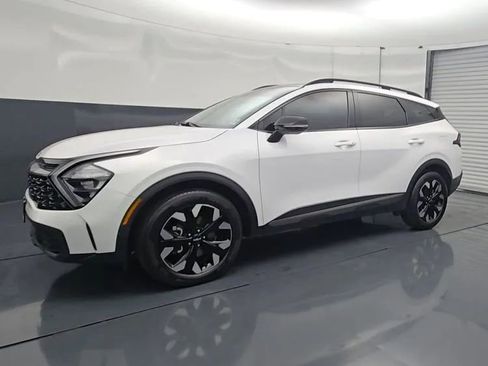 Used 2023 Kia Sportage X-Line w/ X-Line Premium Package AWD/4WD image 3