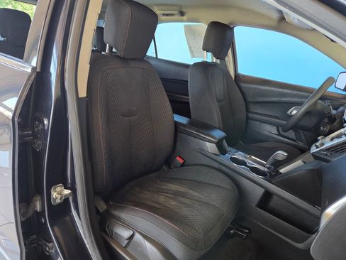 Used 2015 Chevrolet Equinox LS FWD image 23
