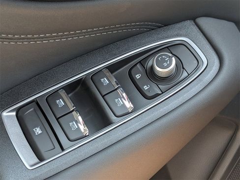 New 2025 Subaru Outback Limited image 26